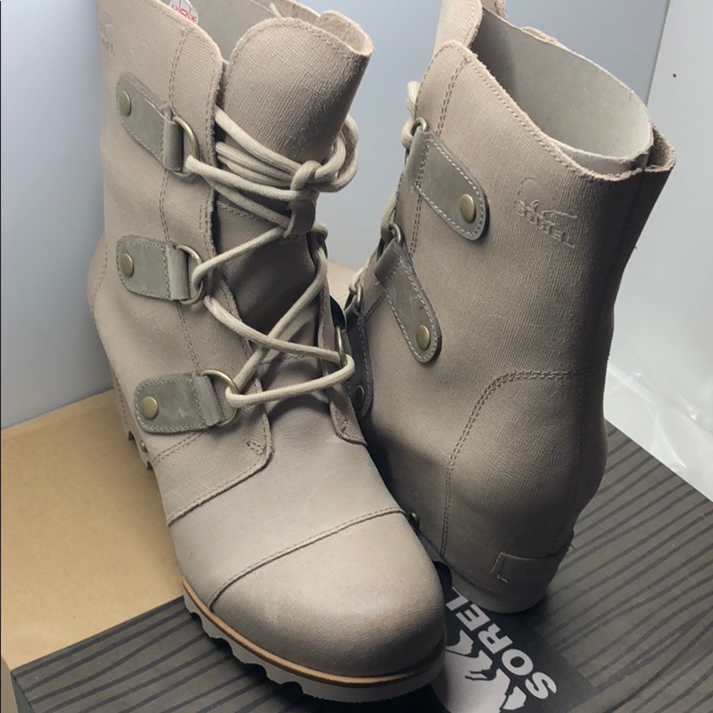 Sorel Joan of the Arctic Wedge Mid Boot Bootie - Picture 8 of 8